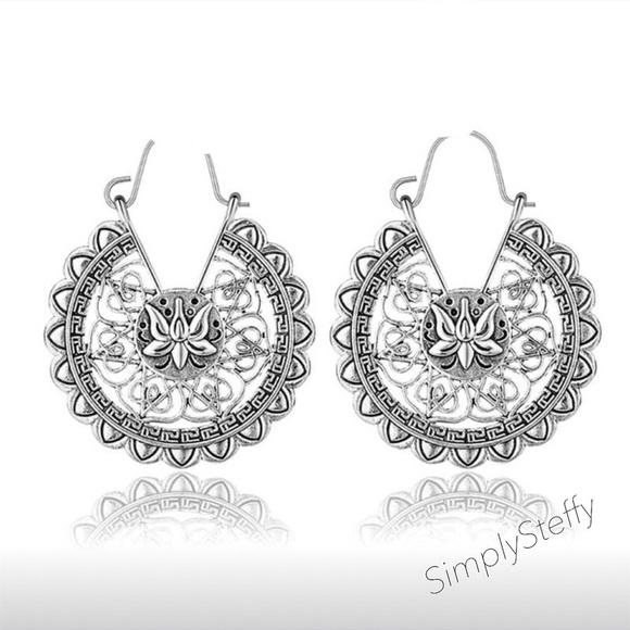 Silver Boho Lotus Cut Out Earrings LAST PAIR - Picture 2 of 5
